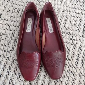 UNISA square toe leather flats